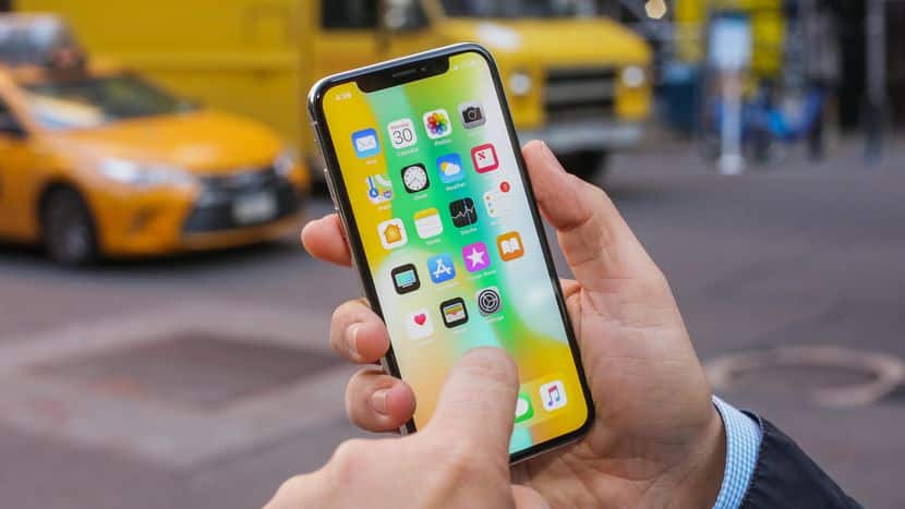İphone kendi kendine kapanıyor mu? Düzeltmek için 8 adım
