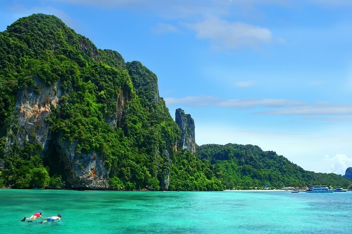 Hint Okyanusu, Tayland (Phuket Adası ile Batı Malacca Boğazı arasında)